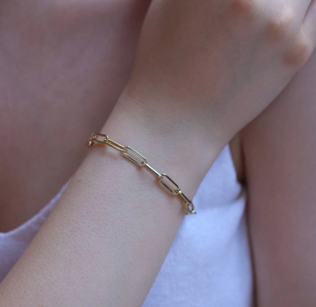 Paper Clip Gold link bracelet